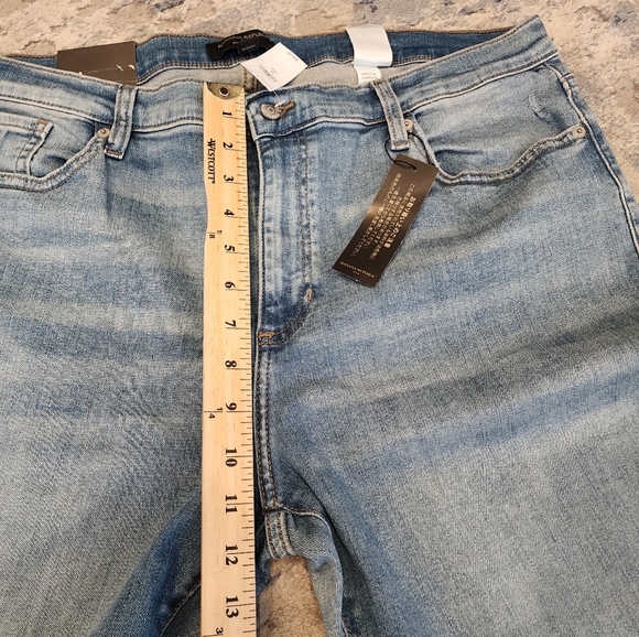 Banana Republic 18 Tall Bootcut Jeans Stretch Denim Lightwash Plus Size 34T NWT - Picture 9 of 15